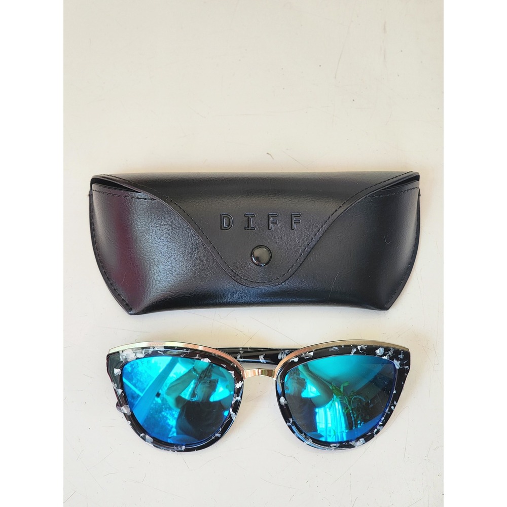 DIFF Eyewear Rose Sunglasses Black White Marble Blue Mirror Polarized BW-BU07P